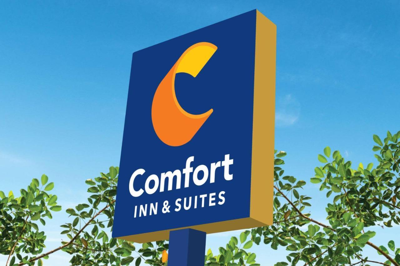 Comfort Inn & Suites At Sanford Sports Complex Су-Фолс Экстерьер фото