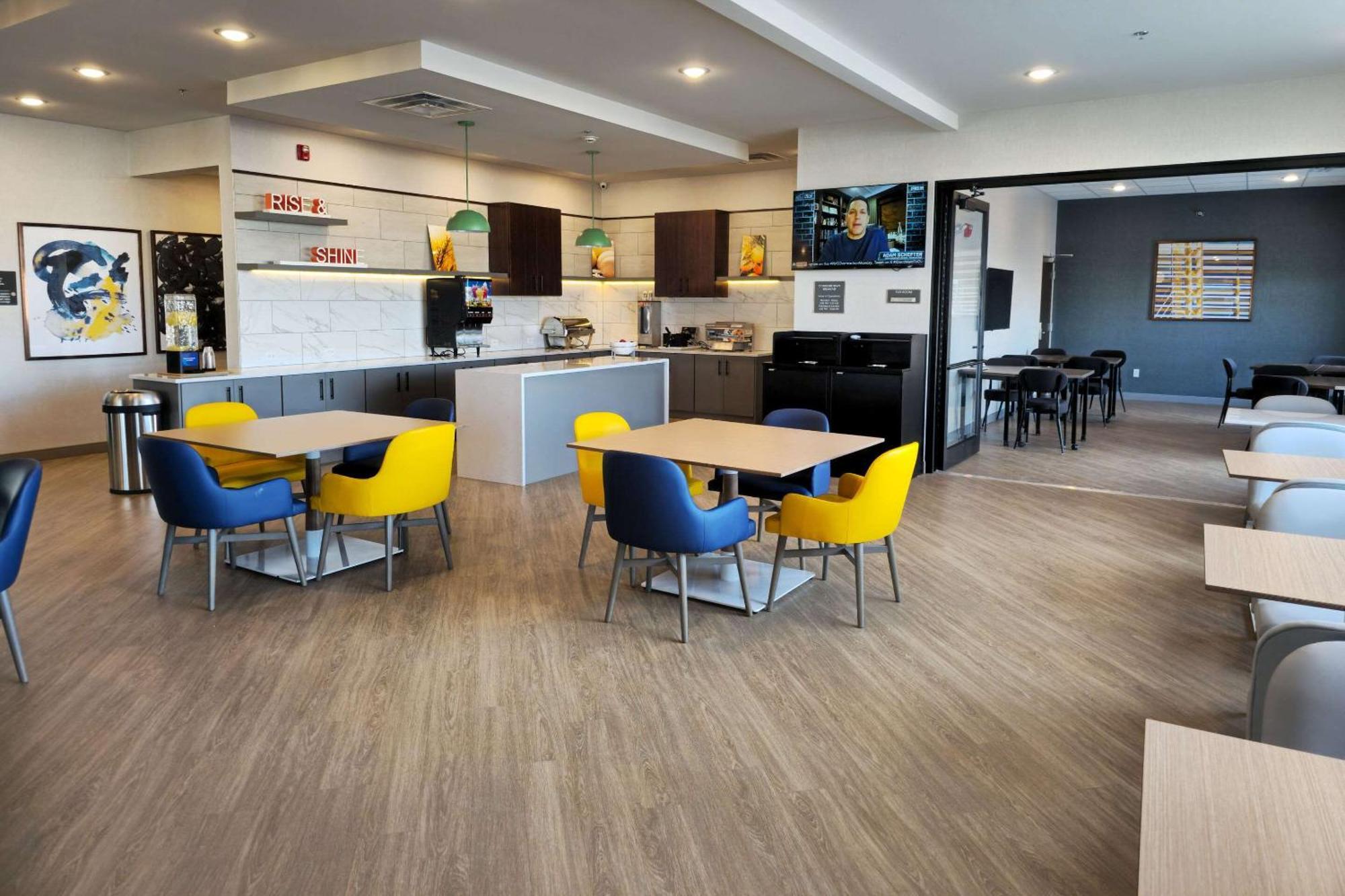 Comfort Inn & Suites At Sanford Sports Complex Су-Фолс Экстерьер фото